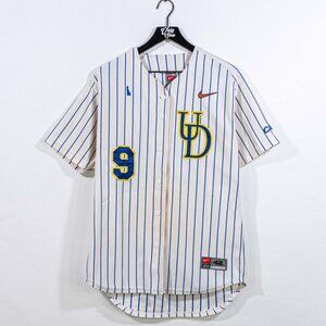University of Delaware NIKE Baseball Jersey Y2K Size 42 Sports College